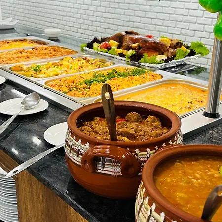 Hotel Queen Nelly Park