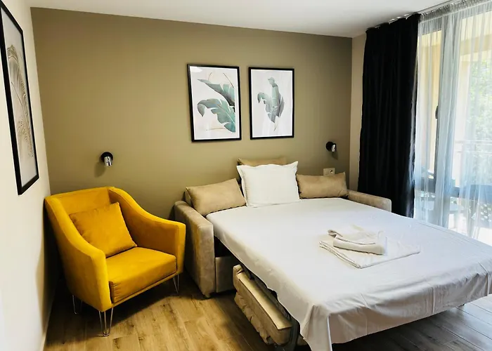 Queen Nelly Park كيتن